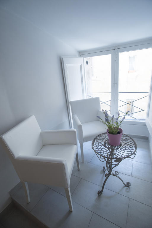 Flowers Apartments Rome Exterior photo
