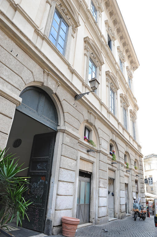 Flowers Apartments Rome Exterior photo